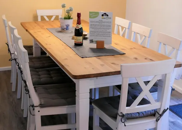 Helles Im Landhausstil Fuer Bis Zu 10 Personen Nyaraló