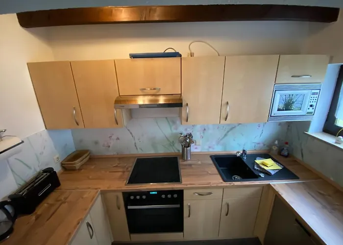 Helles Im Landhausstil Fuer Bis Zu 10 Personen