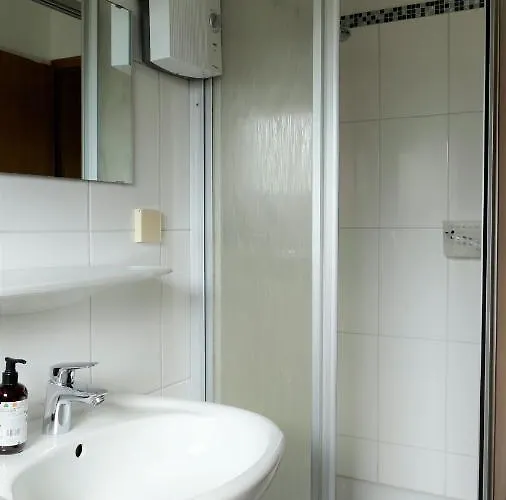 Helles Im Landhausstil Fuer Bis Zu 10 Personen * Frielendorf